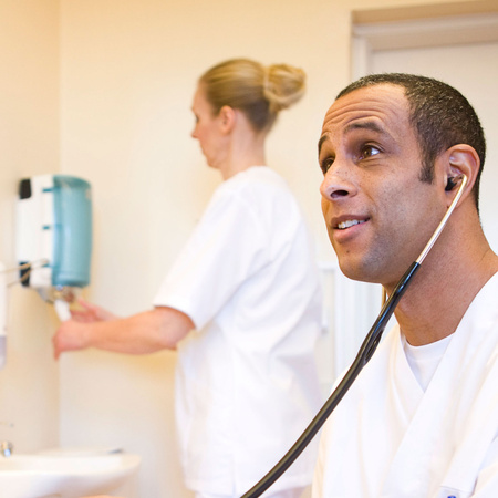 Dozownik Tork Mini, system centralnego dozowania, turkusowo-biały, M1, solidna obudowa, seria Performance, 658000