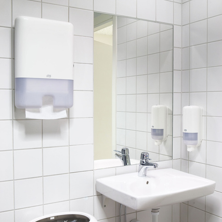 Adapter do ręczników w składce wielopanelowej Tork Xpress